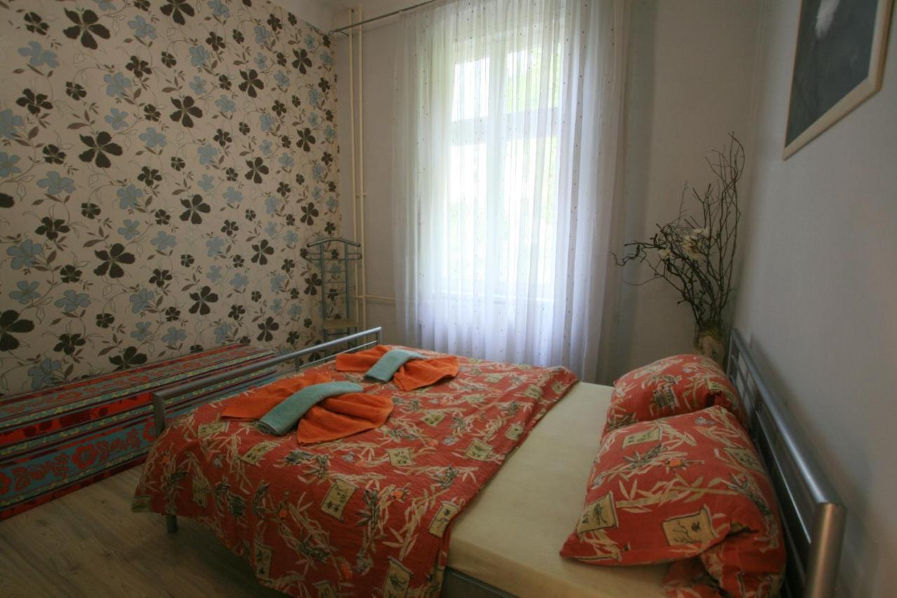 Apartment No 21 - I P Pavlova 34 Karlovy Vary Kültér fotó